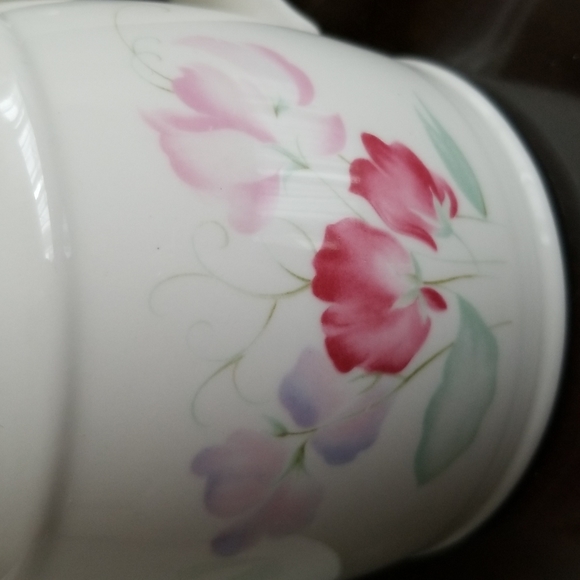 2pc Royal Doulton Fresh Flowers - Picture 7 of 11